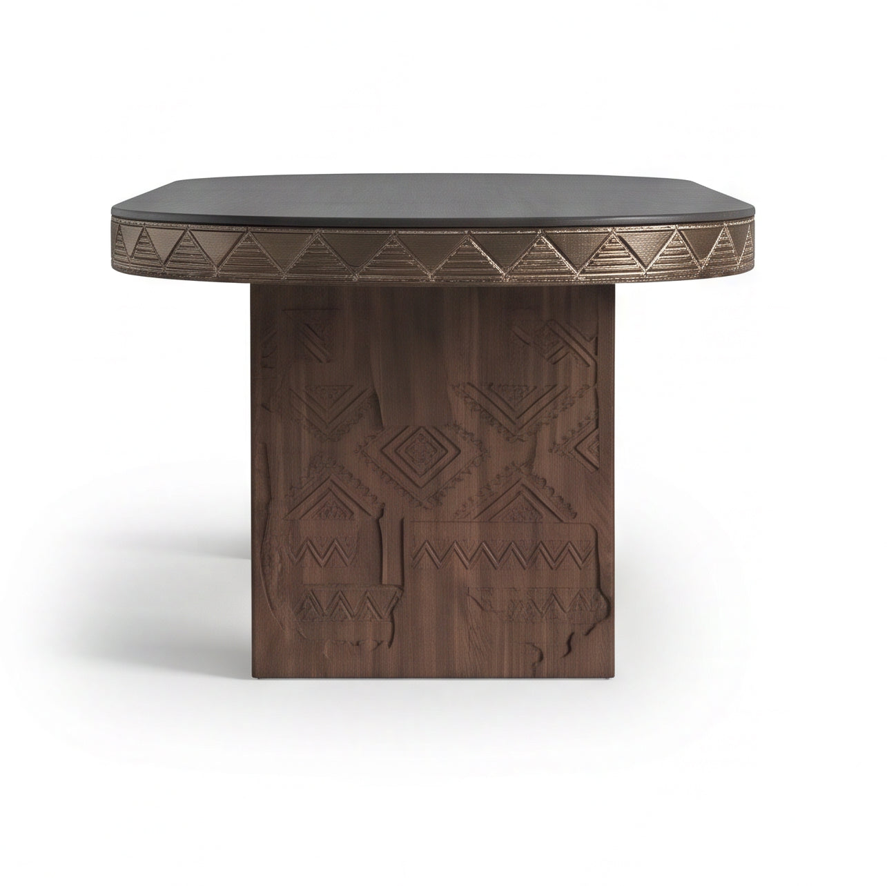 Muthalath dining table